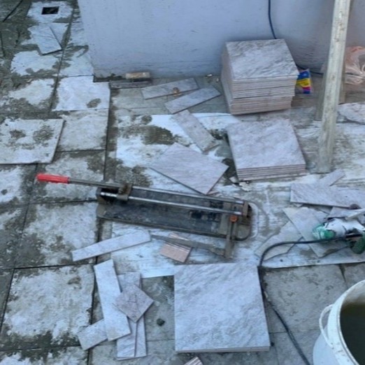 步驟 11：磁磚保護層示意圖